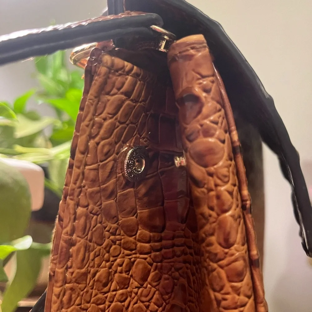 Backpack - Picture 5 of 8